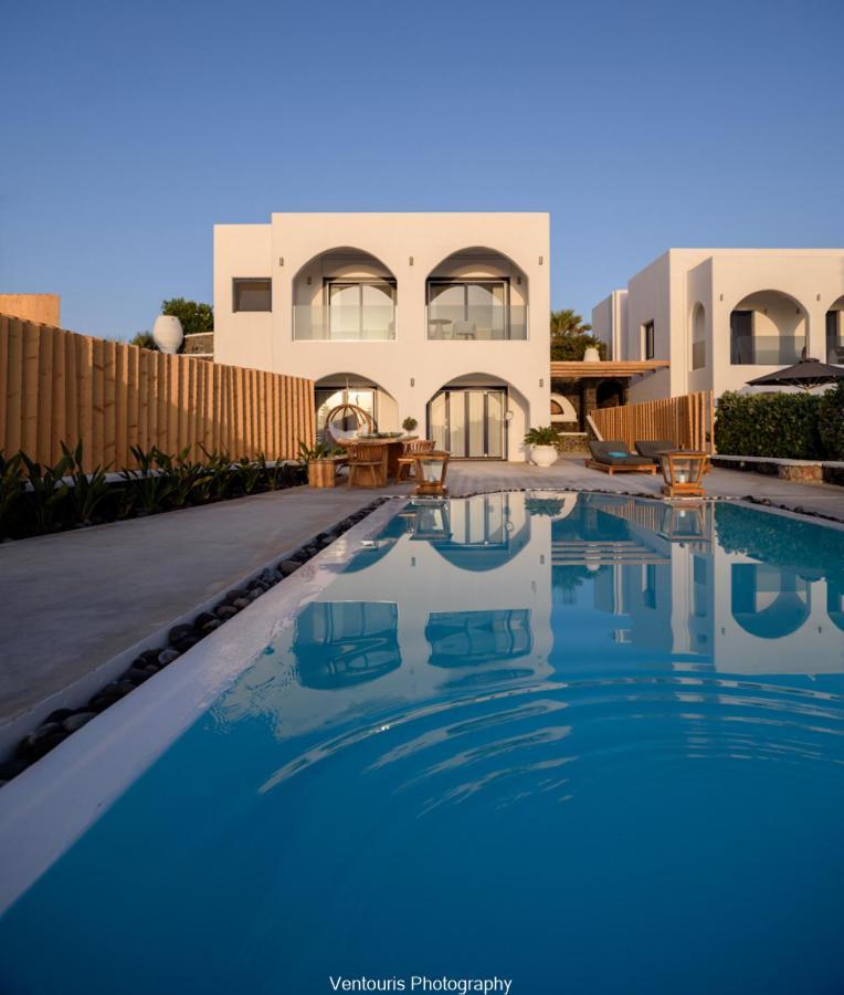 Amor Hideaway Villas Тира Экстерьер фото